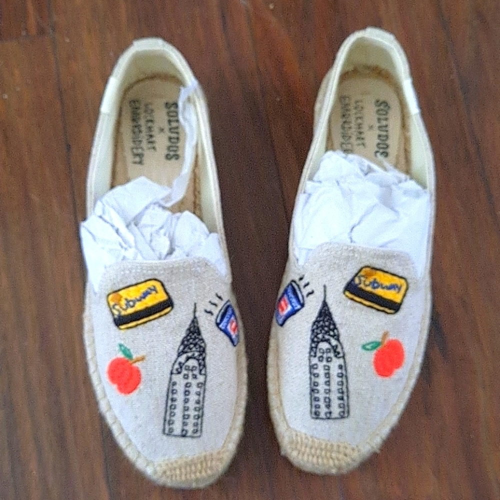 NWOT Soludos shoes